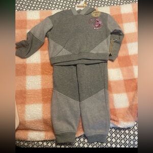 BEARPAW Girls 2 Piece Colorblock Sweatshirt and Joggers Outfit Set